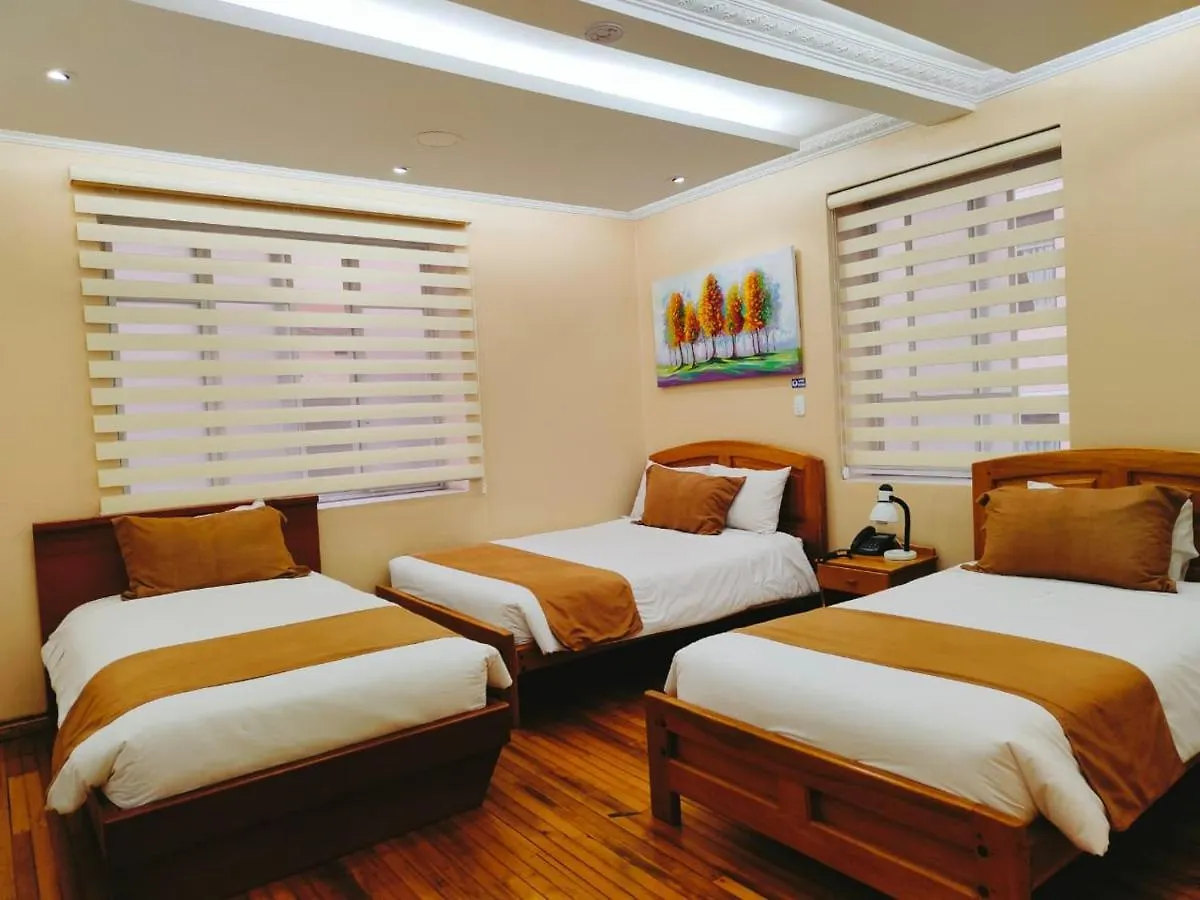 Hotel Carolina Montecarlo Quito 3*,  Ecuador