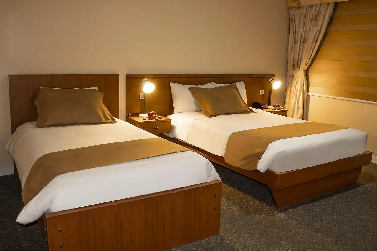 Hotel Carolina Montecarlo Quito