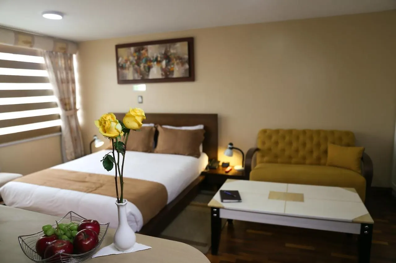 Hotel Carolina Montecarlo Quito