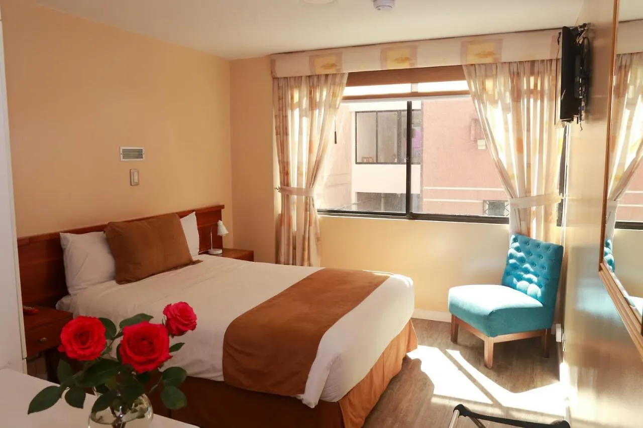 Hotel Carolina Montecarlo Quito Equador