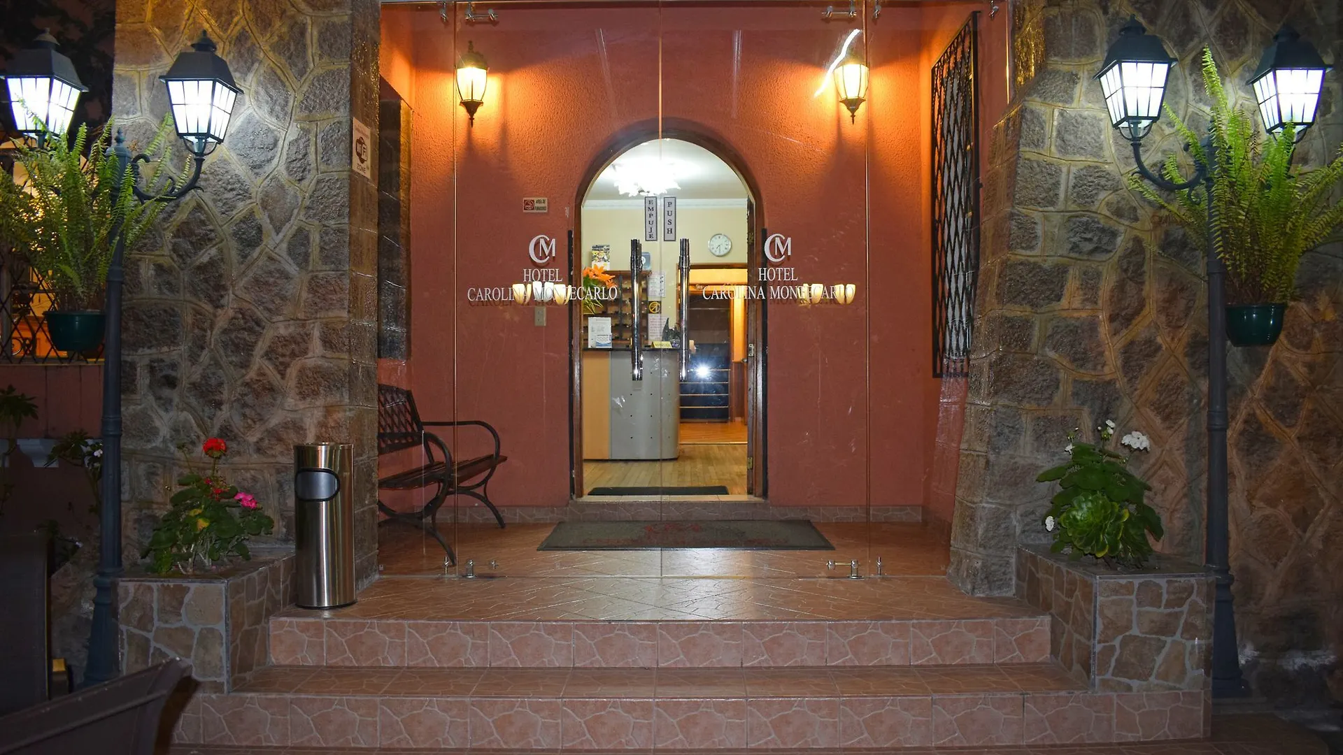 Hotel Carolina Montecarlo Quito