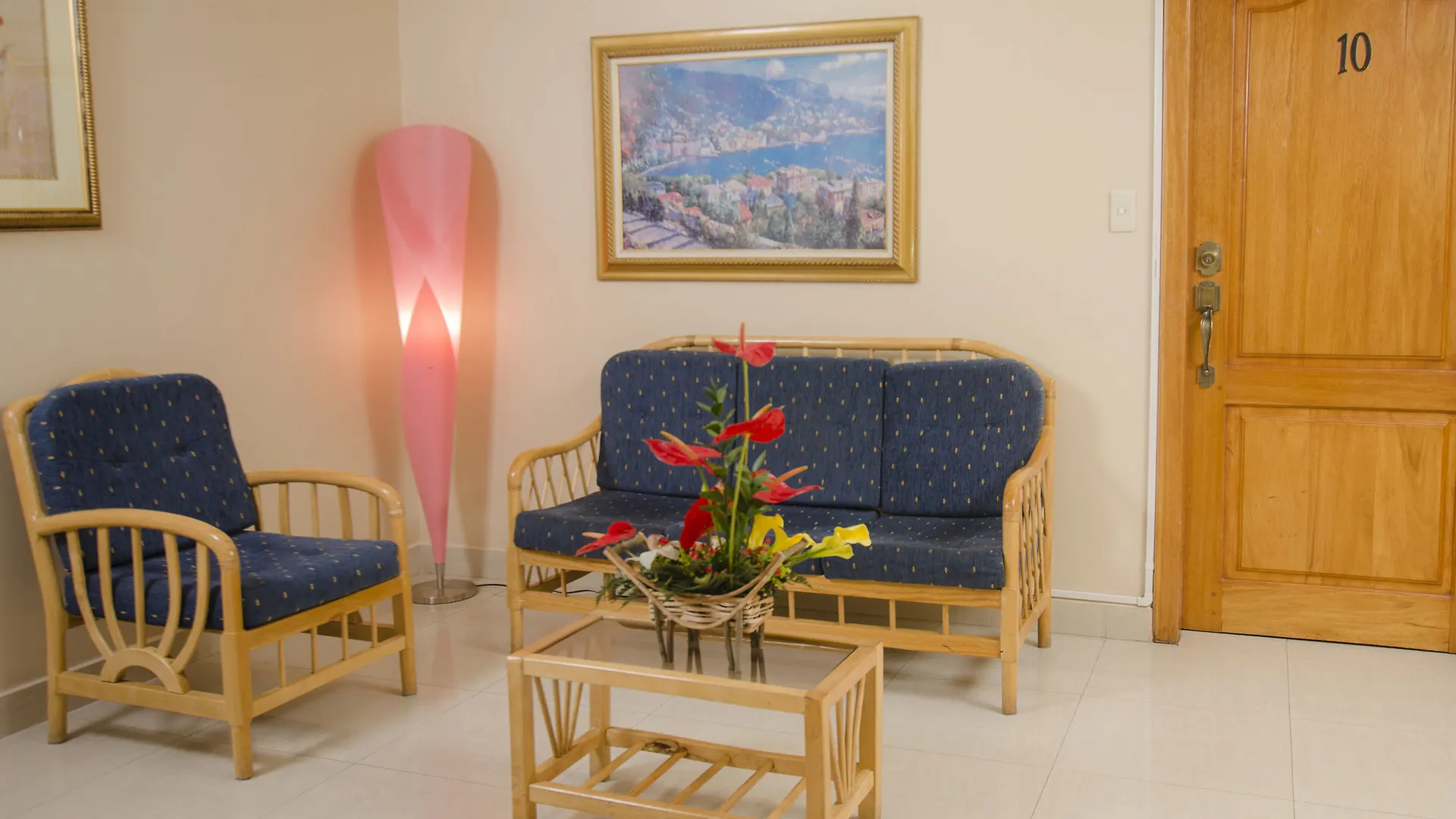 Hotel Carolina Montecarlo Quito